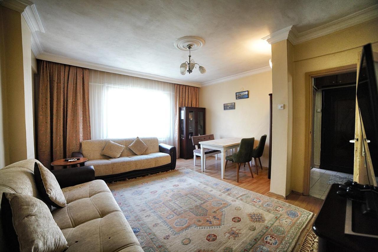 Private Room Close To Merter And Gungoren Textile Center Istambul Extérieur photo
